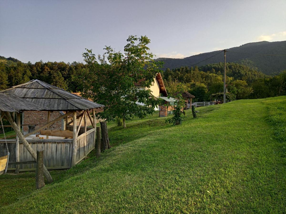 Country House Roman ドボイ エクステリア 写真